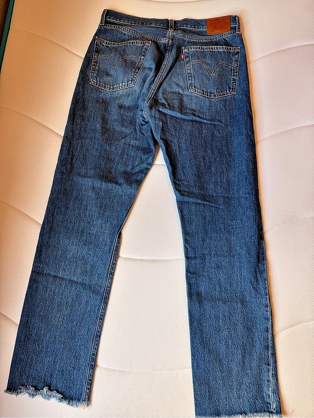Levi's 501 Straight Leg Mom Jean Denim 100% Cotton Waist 30x30 S40197 - Picture 2 of 6